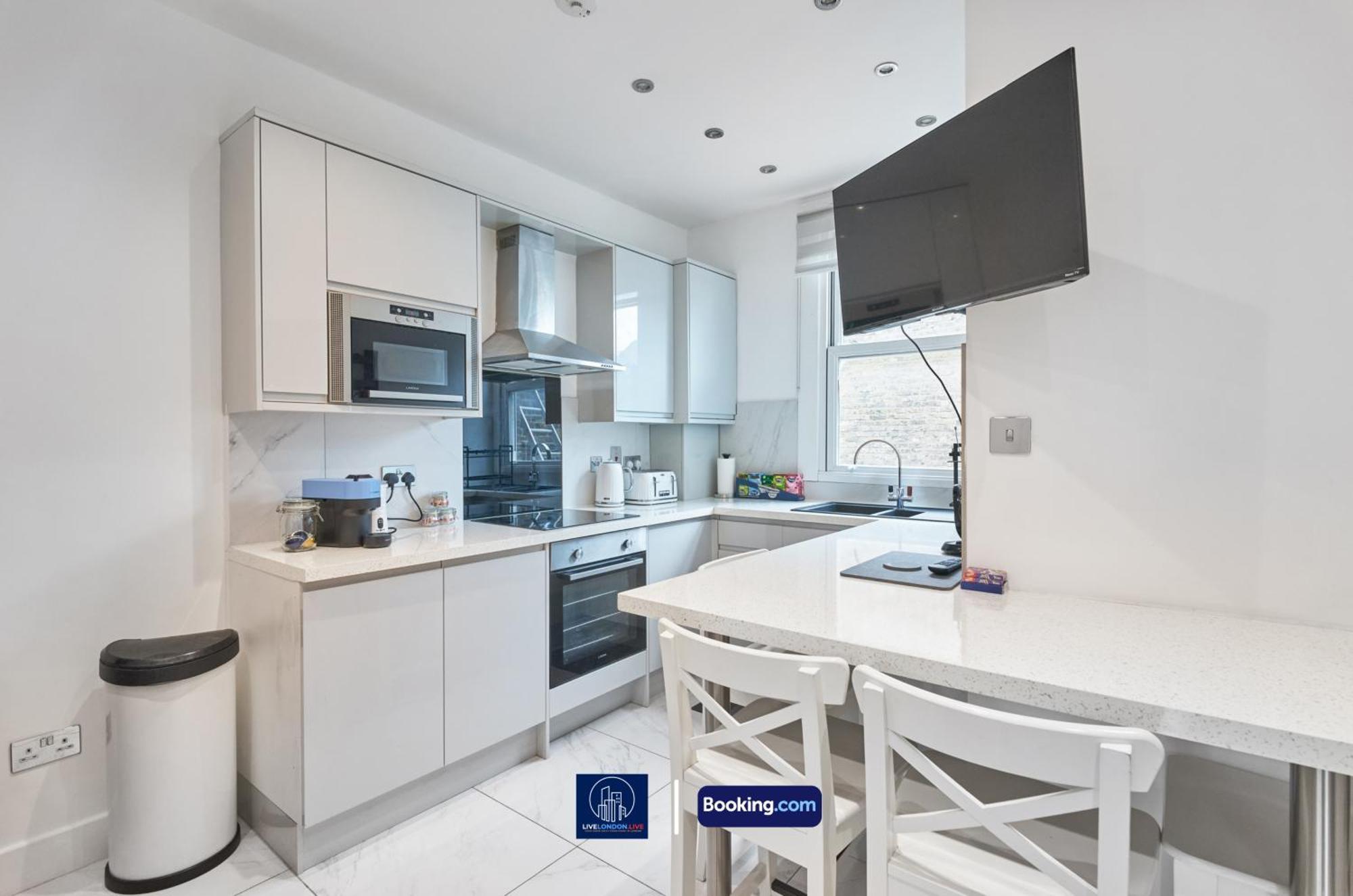 Last-minute Secure L Exclusive Offer L Delightful 2-bedroom In Tufnell Park L Sleeps Up To 5 Guests L By Live Short Lets & Serviced L * London